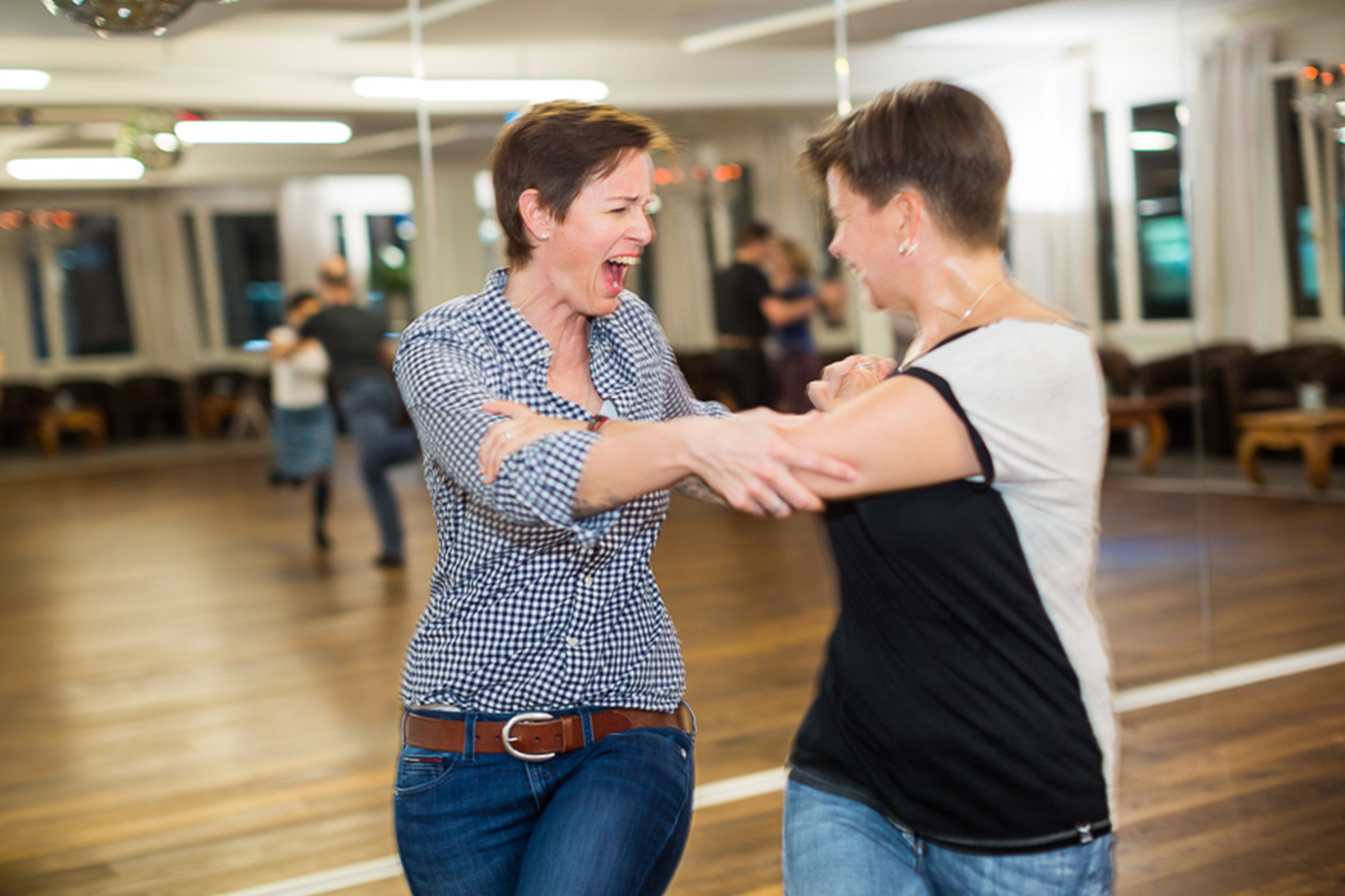 Tanzen üben – Practica, und Tanzabende, perfektioniere dein Können